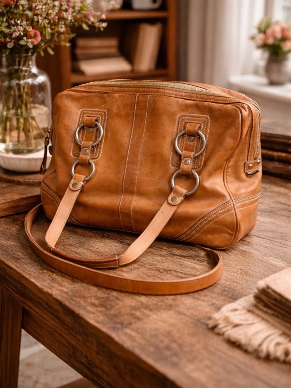 Coach Tan Leather shoulder tote Bag 10581